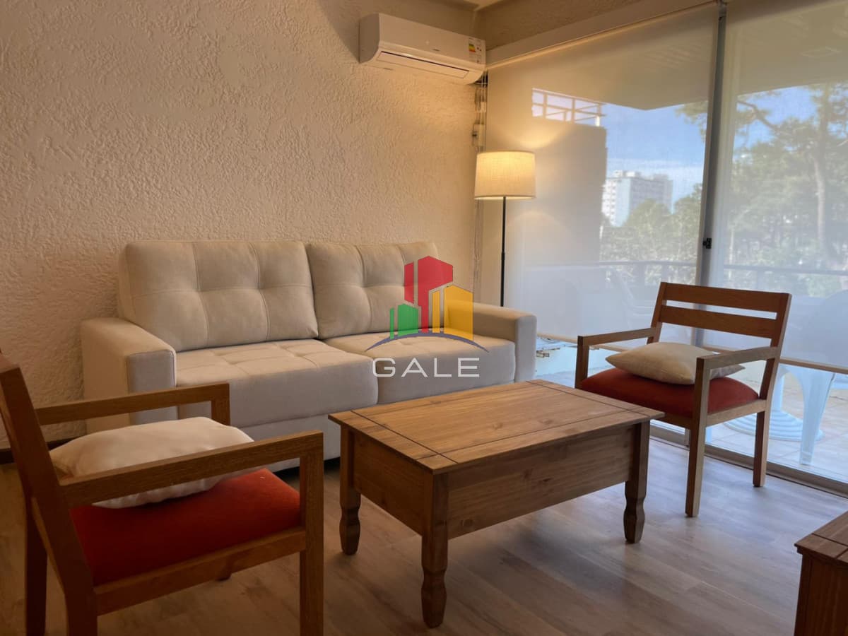Apartamento en Alquiler, Plaza México, 2 dormitorios    -