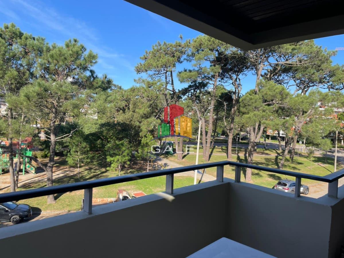 Apartamento en Alquiler, Plaza México, 2 dormitorios    -