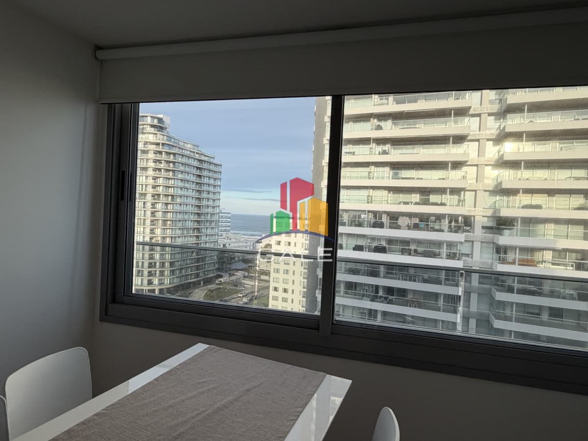 Gale Propiedades & Escribanía Apartamento ID.5006 - Moderno Apartamento en Torre Esmeralda, 2 dormitorios