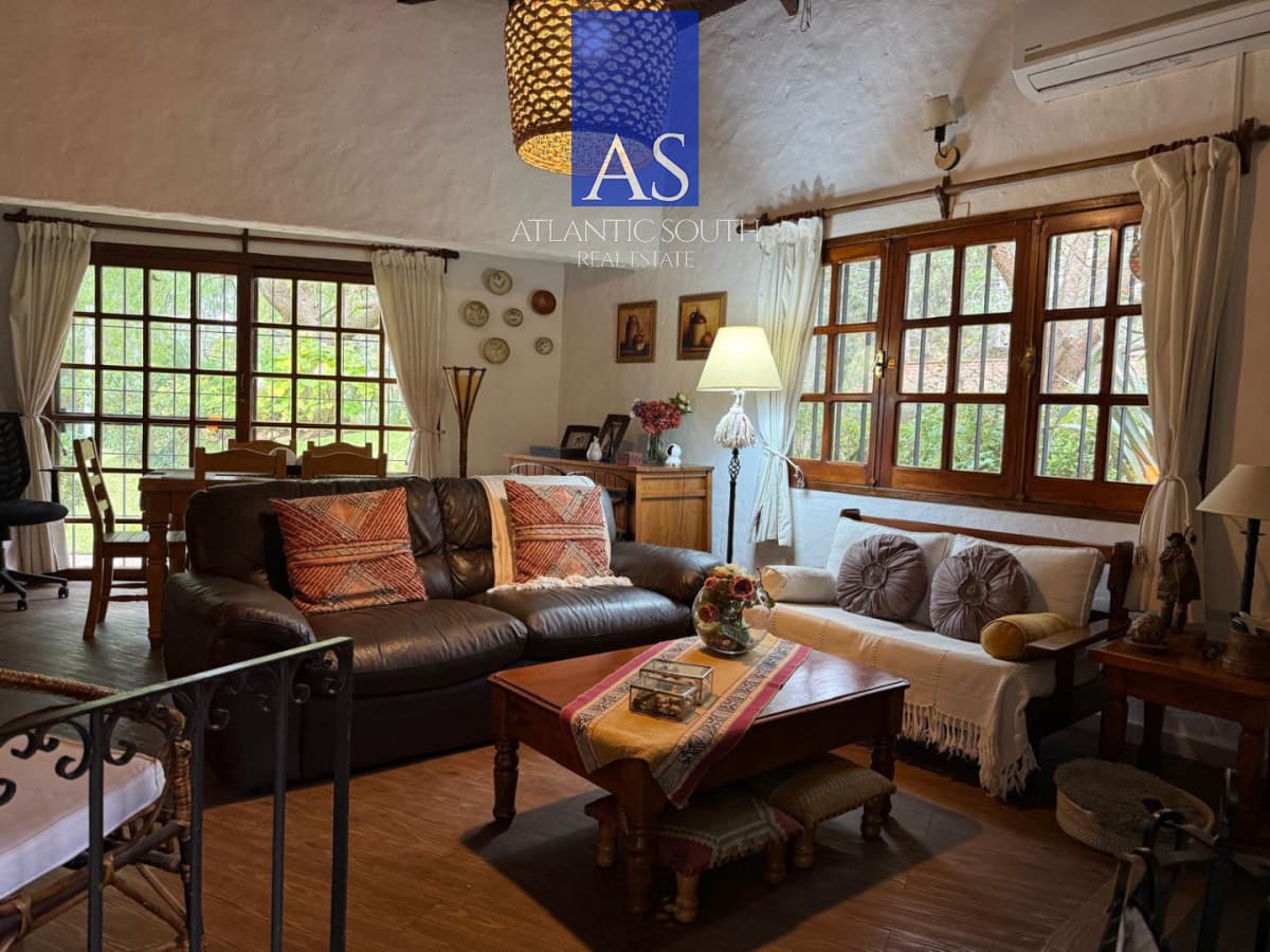 Casa 4 dormitorios Pinares Punta del Este