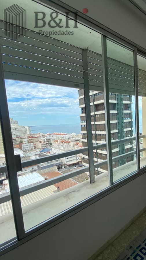 Apartamento en Venta y Alquiler, Peninsula, Punta del Este, 1 Dormitorios.
