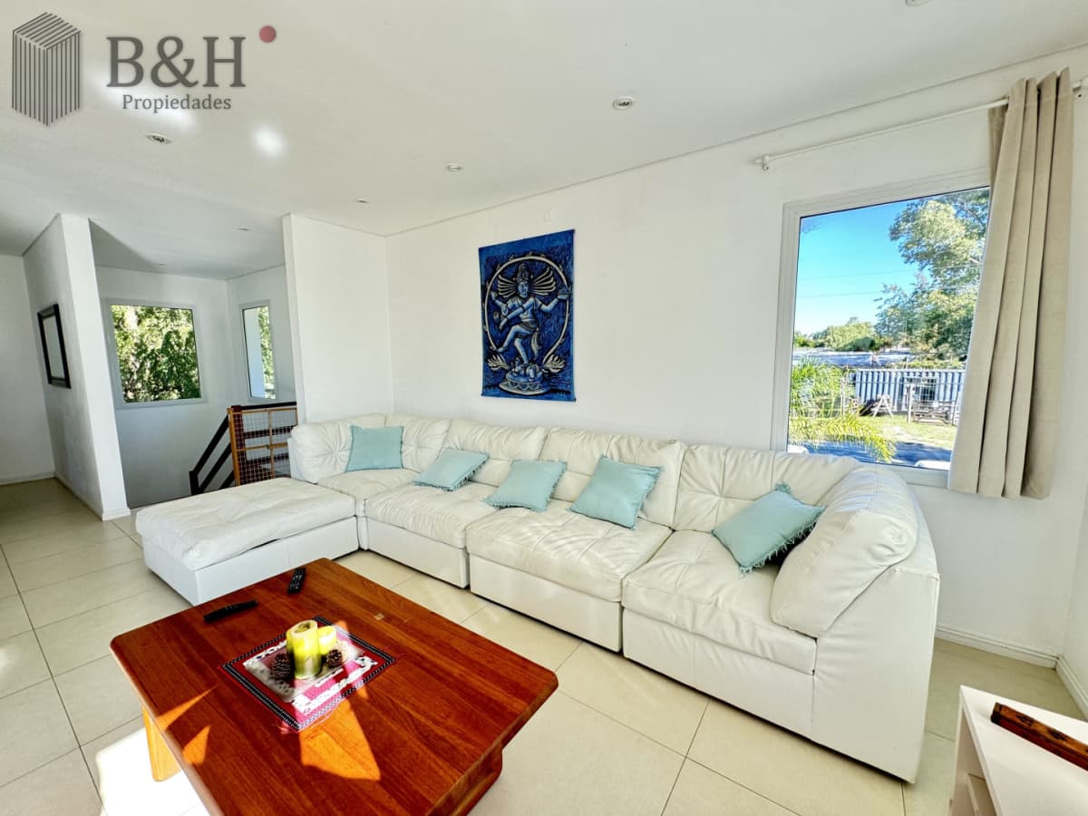 Casa en alquiler en el tesoro la barra