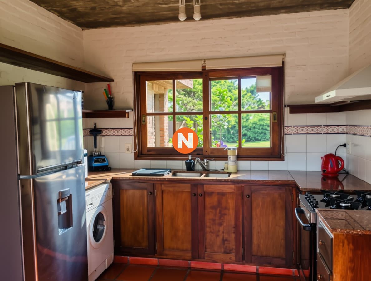 Casa alquiler venta Montoya