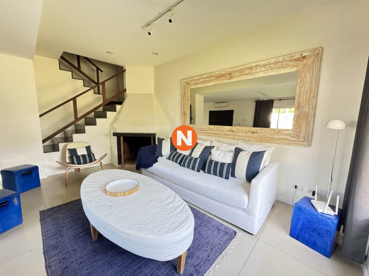 Casa venta alquiler en Manantiales
