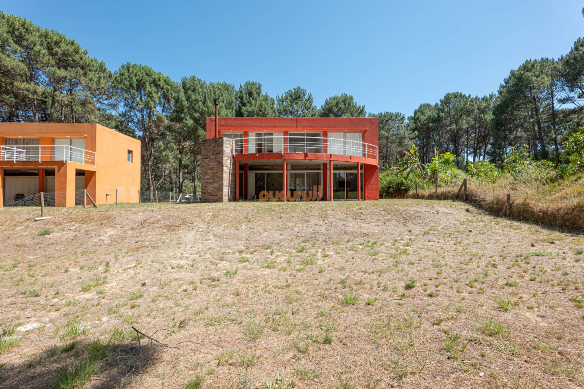 CASA EN PUNTA BALLENA - 3 DORM