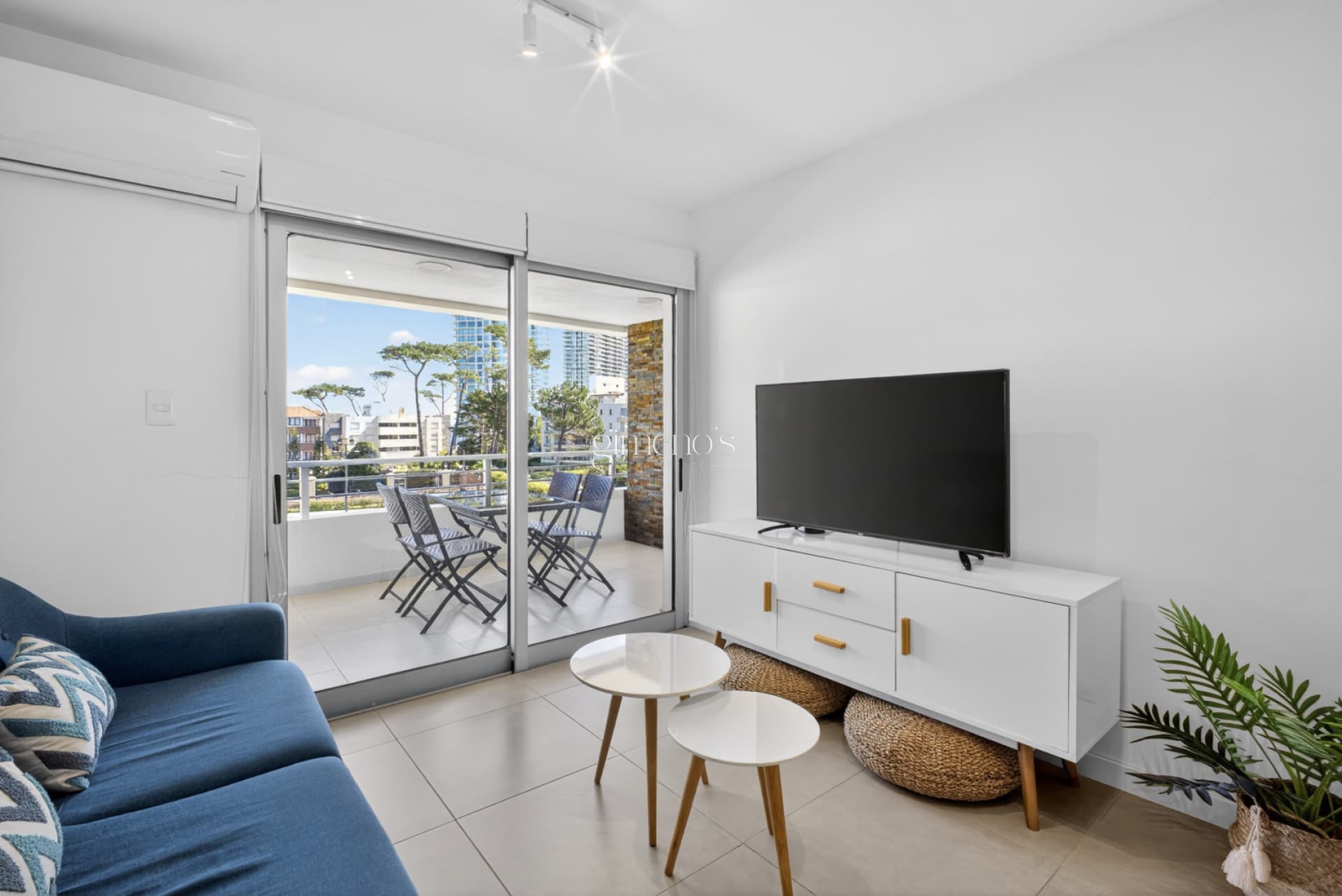 2 DORMI. EN VENTA PLAYA MANSA