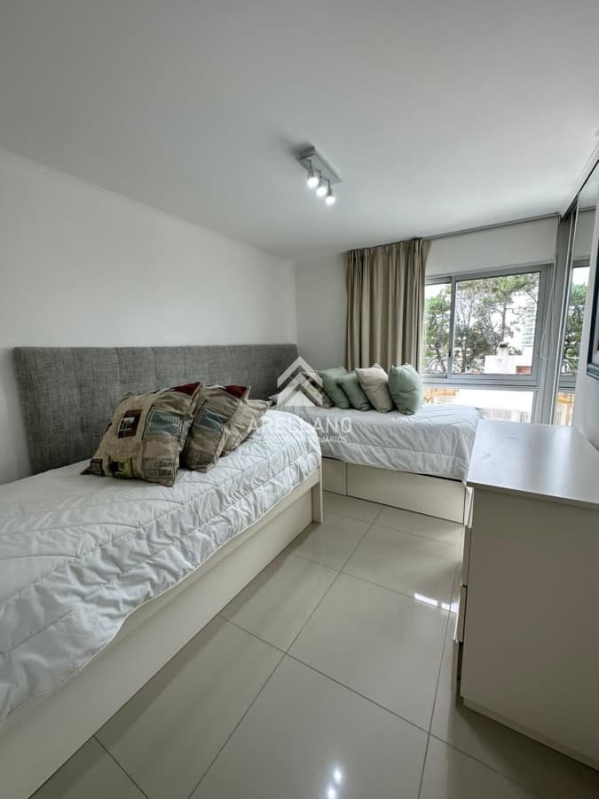 Apartamento ID.5452 - Apartamento en alquiler temporario Playa Brava 2 dormitorios - Punta del Este