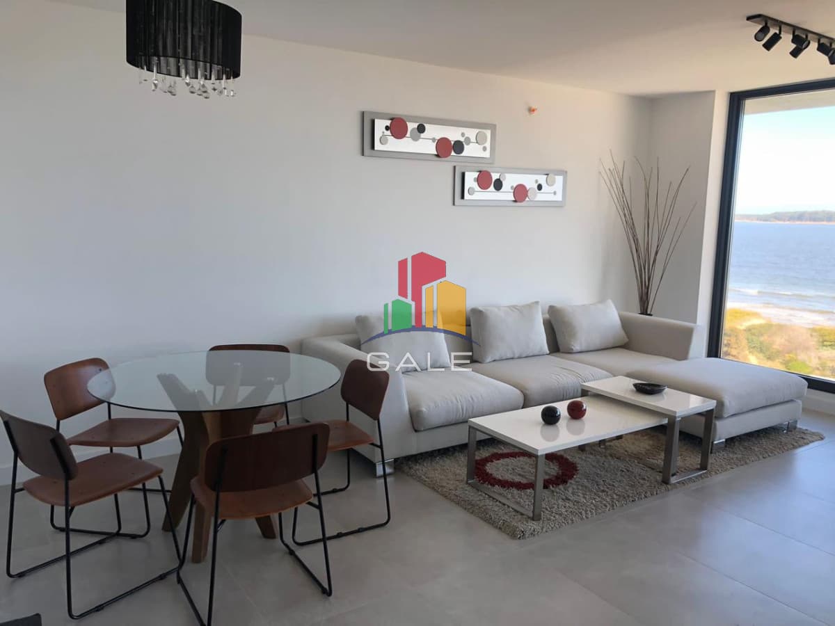 Gale Propiedades & Escribanía Apartamento ID.4069 - Venta apartamento dos dormitorios punta del este playa mansa primera linea edificio venetian