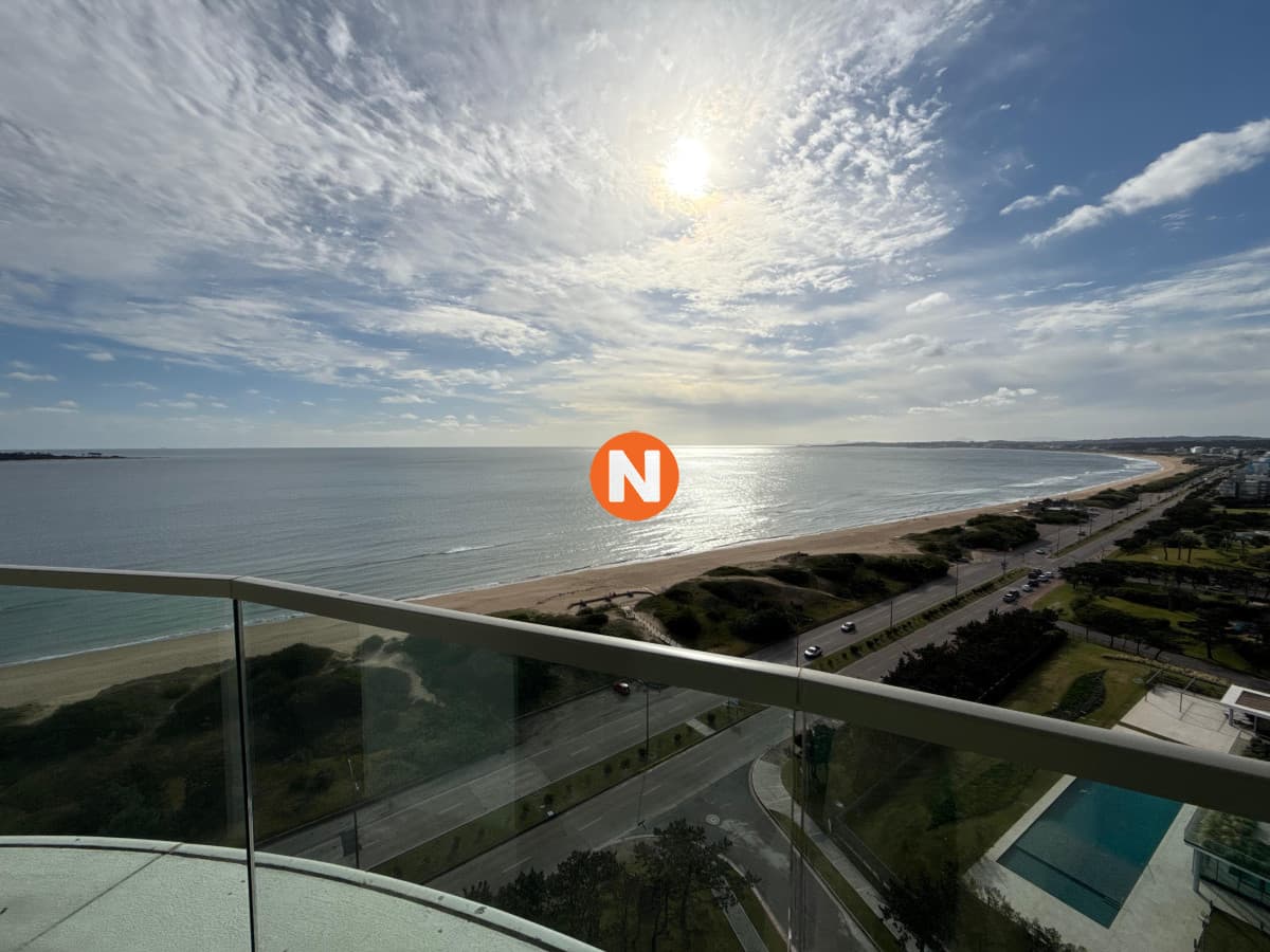 Venta apartamento tres dormitorios mas dependencia Punta del ...