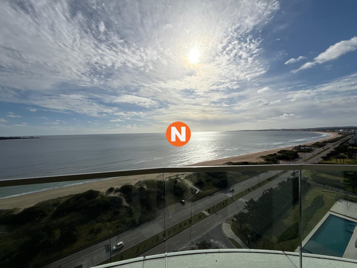Venta apartamento tres dormitorios mas dependencia Punta del ...