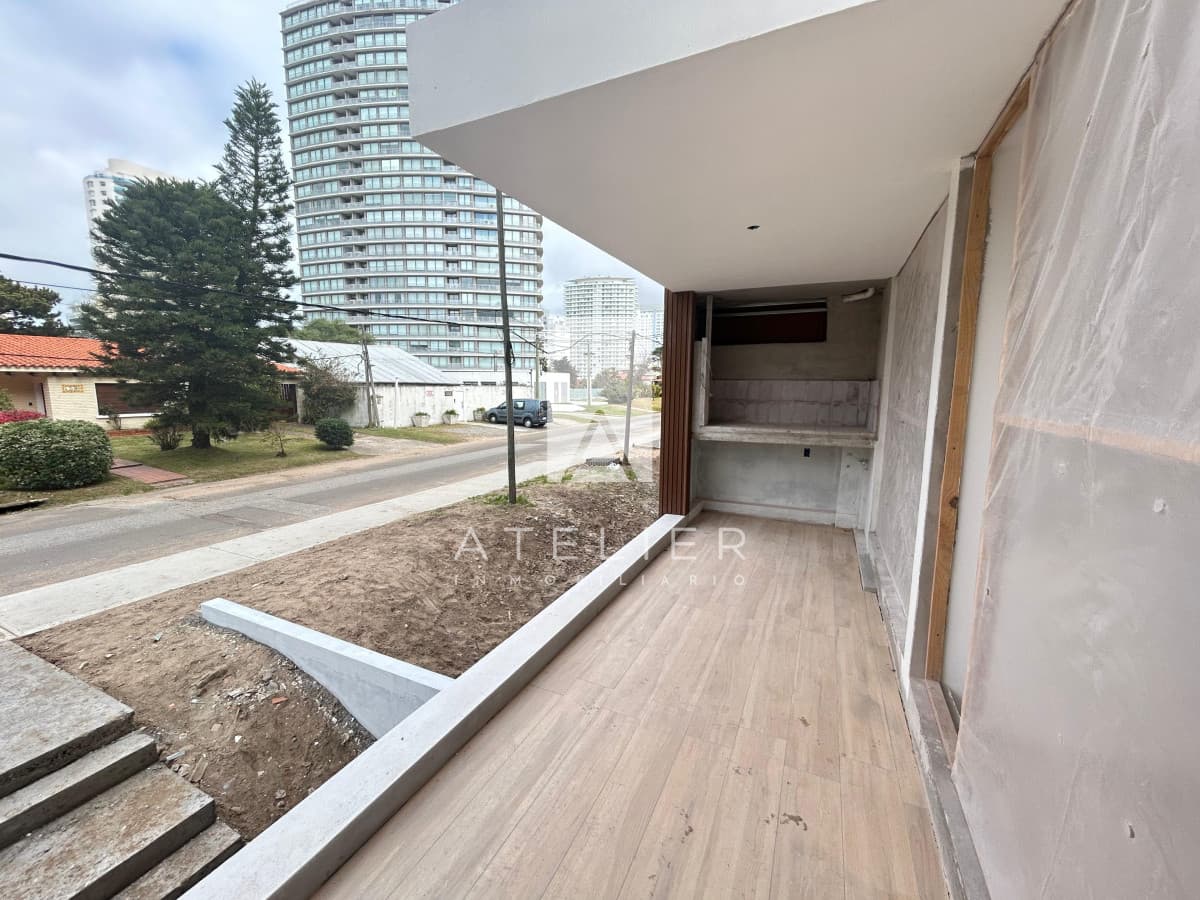 GENOVA Apartamento de 1 dormitorios Punta del Este