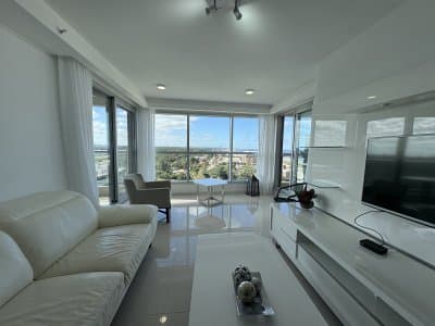 Departamento en Venta de Tres Dormitorios, Proyecto en Pozo