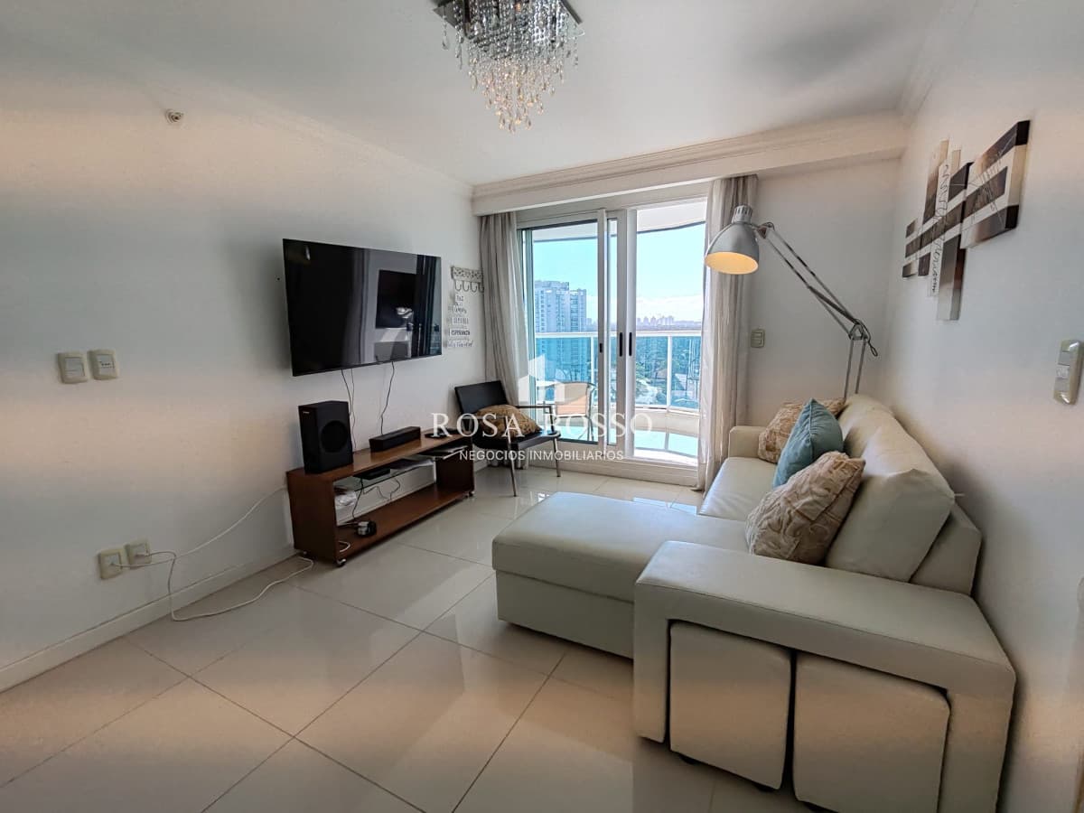 En venta apartamento 2 dormitorios en Playa Mansa