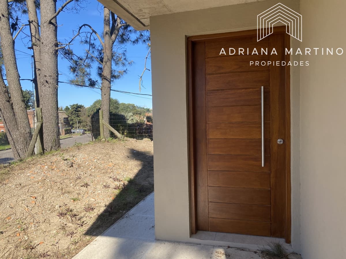 Moderna casa de 3 dormitorios en Pinares