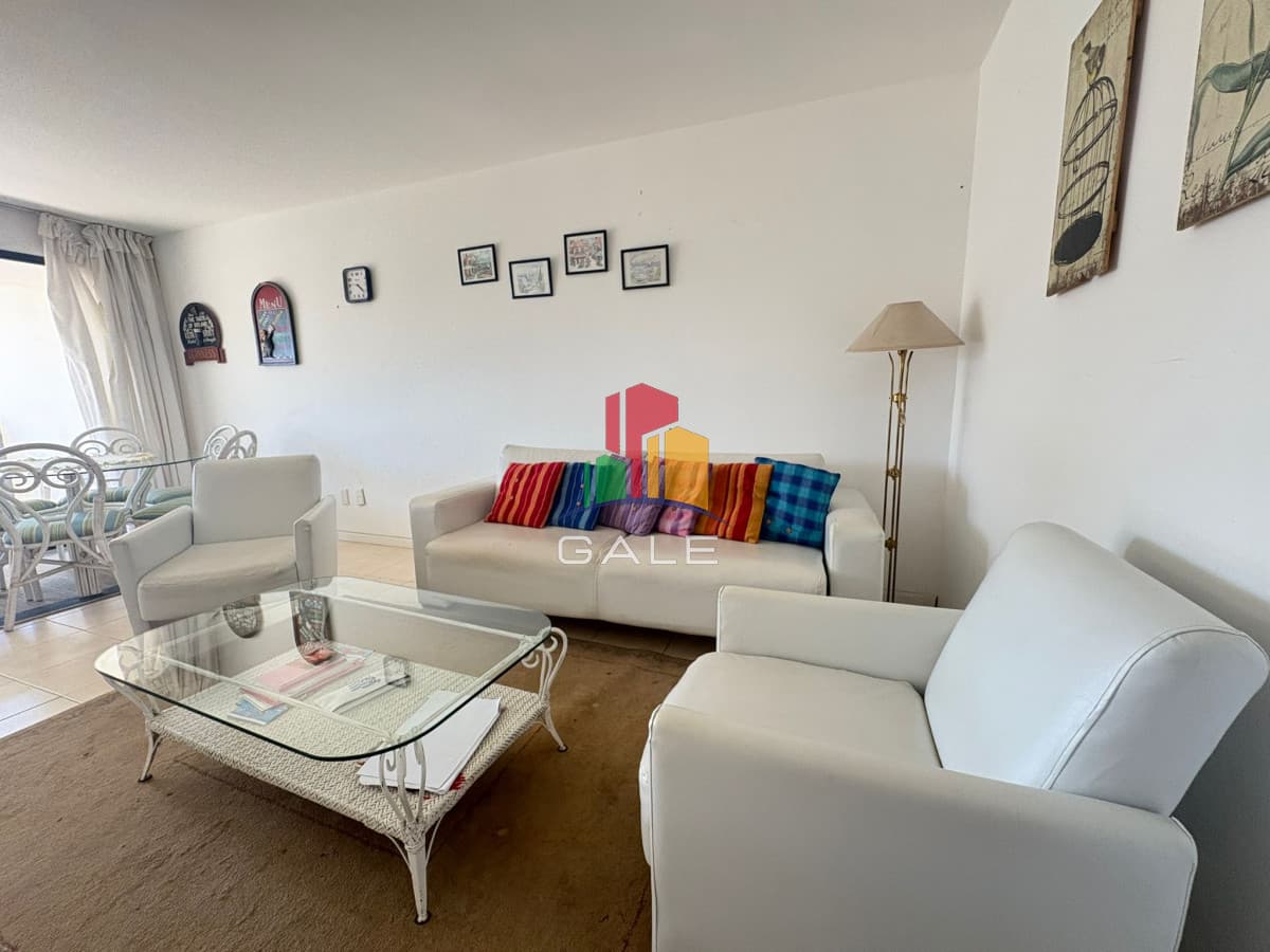 Apartamento en alquiler 2 dormitorios en Roosevelt  -