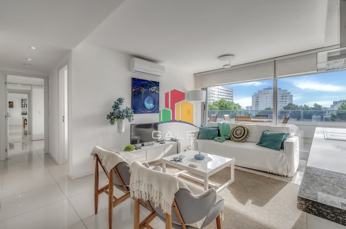 Gale Propiedades & Escribanía Apartamento ID.4019 - APARTAMENTO EN PUNTA DEL ESTE