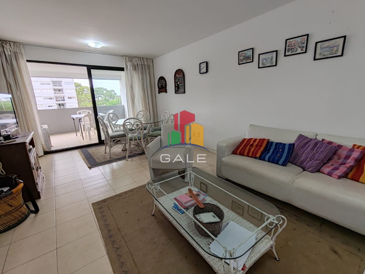 Apartamento en alquiler 2 dormitorios en Roosevelt  -