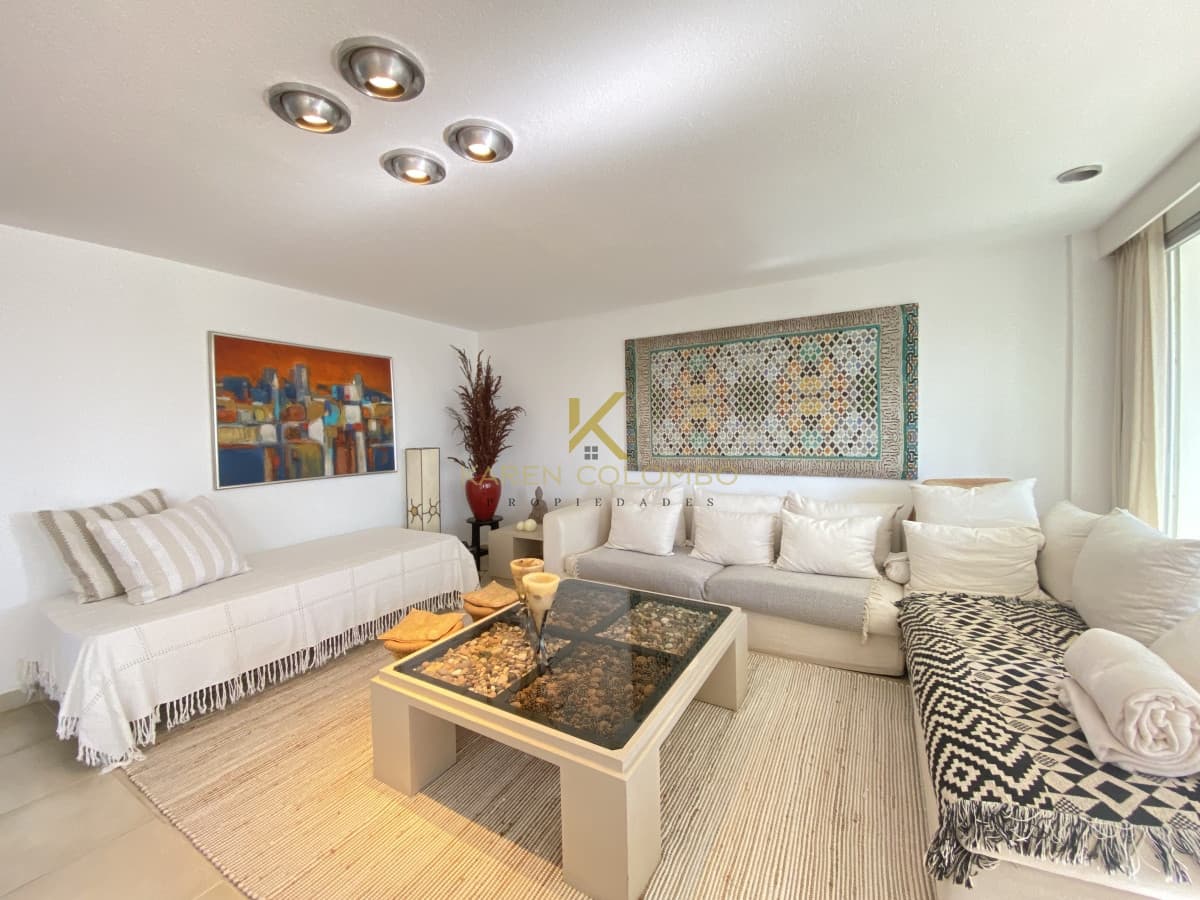 Apartamento en Torre Antares