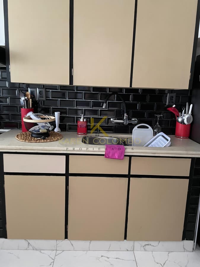 Se vende excelente departamento