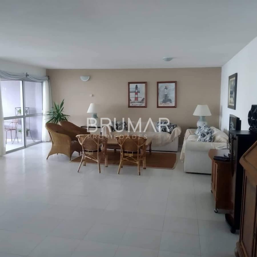 Venta penthouse 3 dormitorios en playa brava