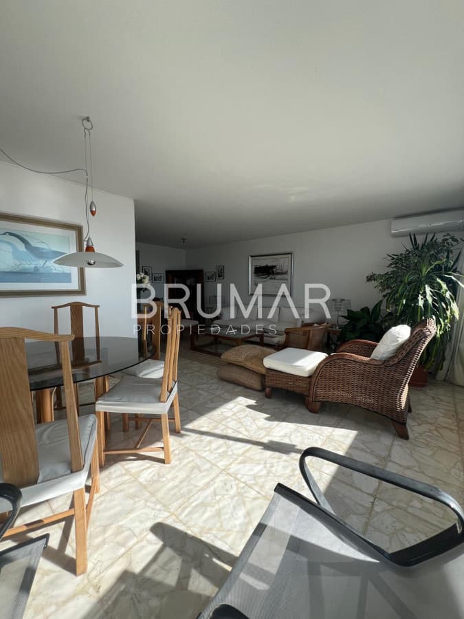 Apartamento en alquiler de verano 3 dormitorios  -