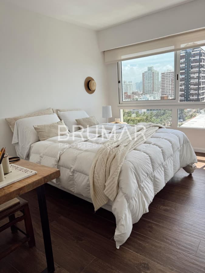 Venta apartamento 3 dormitorios península totalmente reciclado