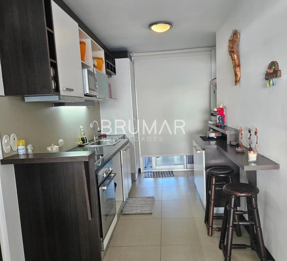 Venta apartamento 2 dormitorios vista al mar