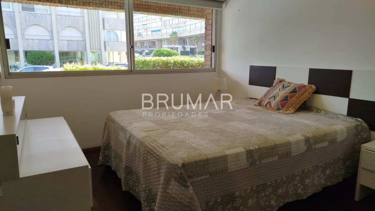 Apartamento 3 dormitorios en peninsula.