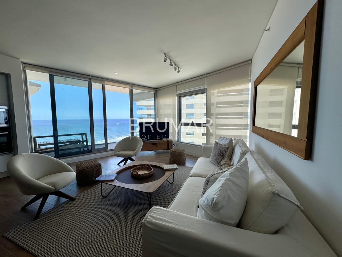 Apartamento en Venta de Dos Dormitorios playa brava