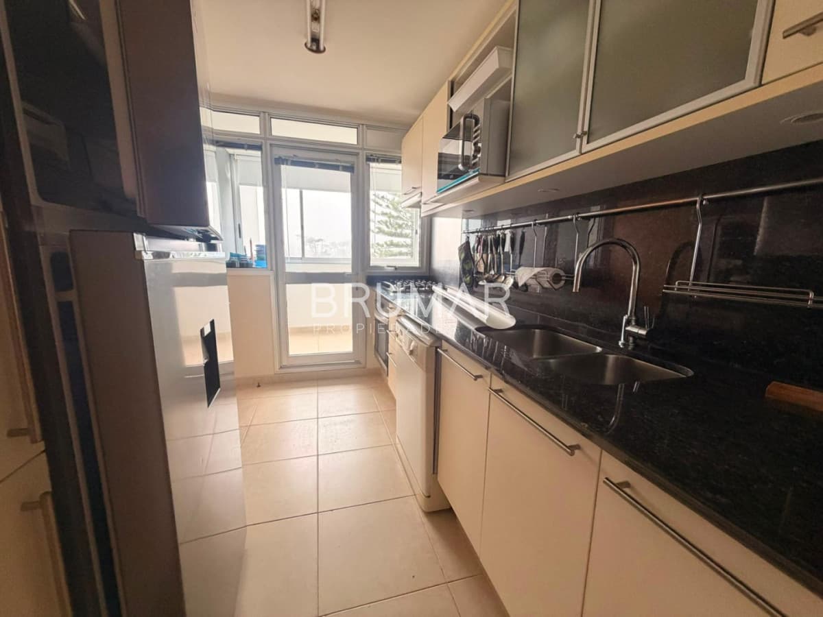 APARTAMENTO 3Dorm. en suite Alquiler temporal   -