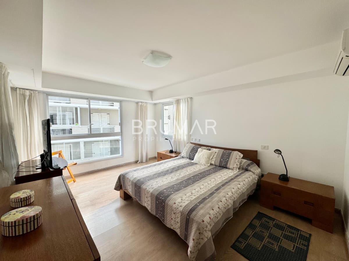 Alquiler de Temporada 3 Dormitorios Playa Brava  -