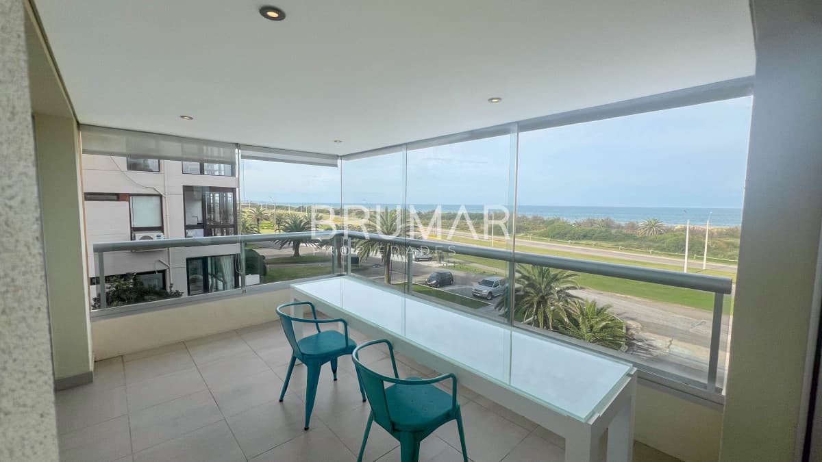 Venta apartamento 3 dormitorios en Brava