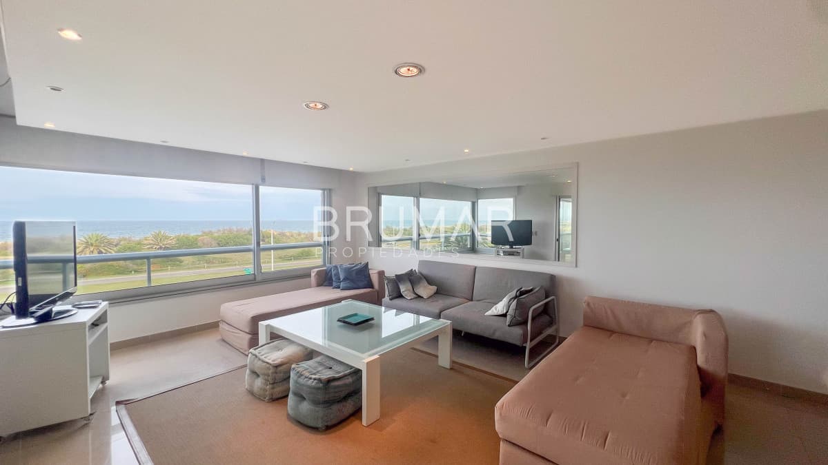 Venta apartamento 3 dormitorios en Brava
