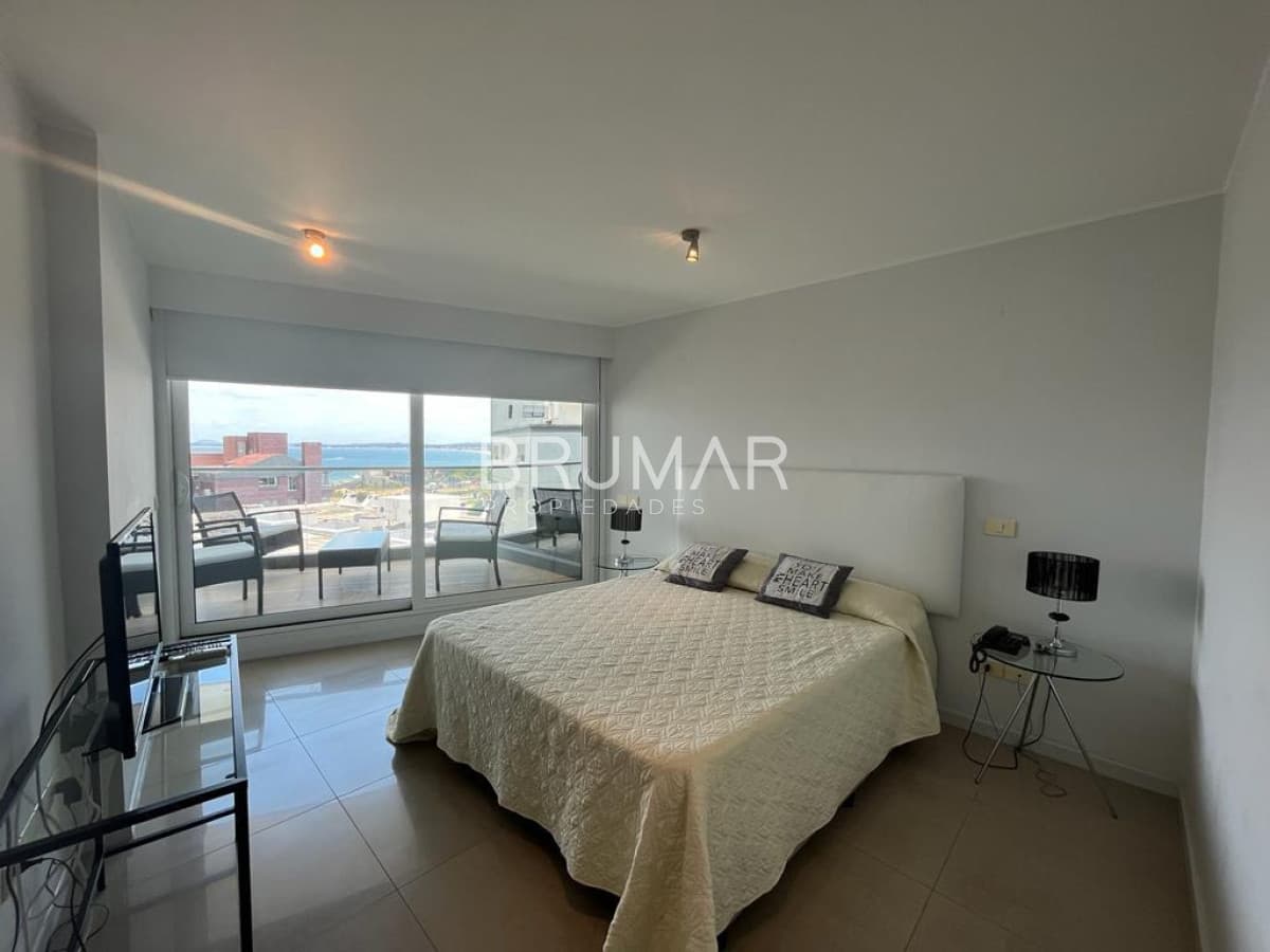 Venta apartamento 3 dormitorios vista al mar