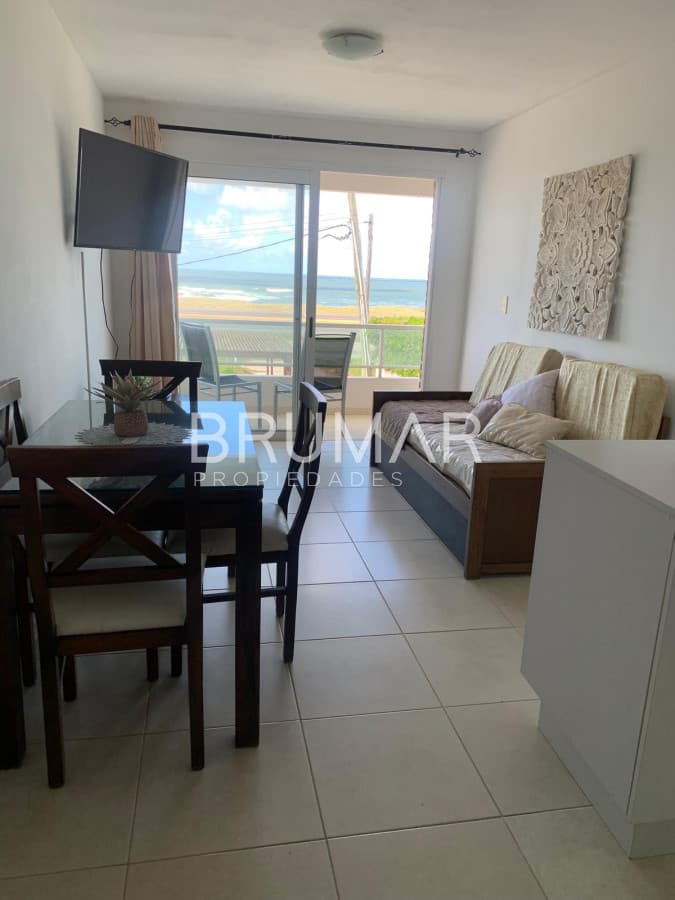 Venta apartamento 1 dormitorio vista al mar