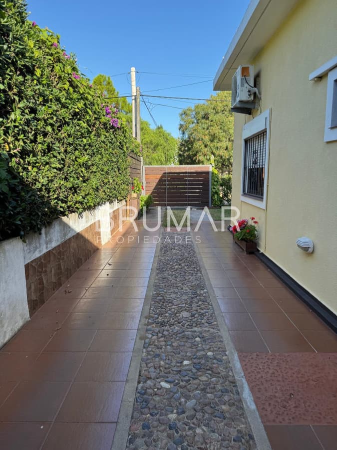 Venta casa 3 dormitorios Ph excelente entorno
