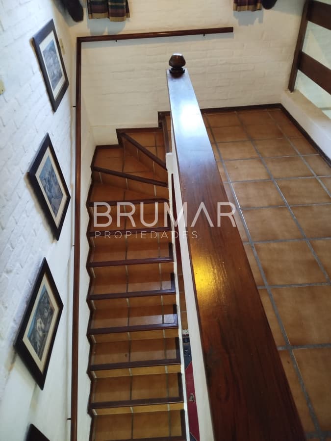 Venta casa mansa 5 dormitorios