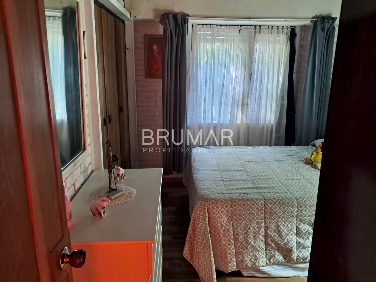 Venta de casa en excelente zona para fines de vivienda y comercial