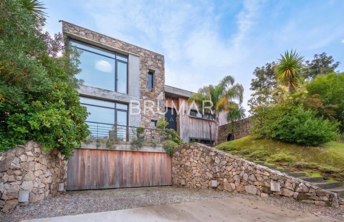 Casa en barrio privado Punta del Este