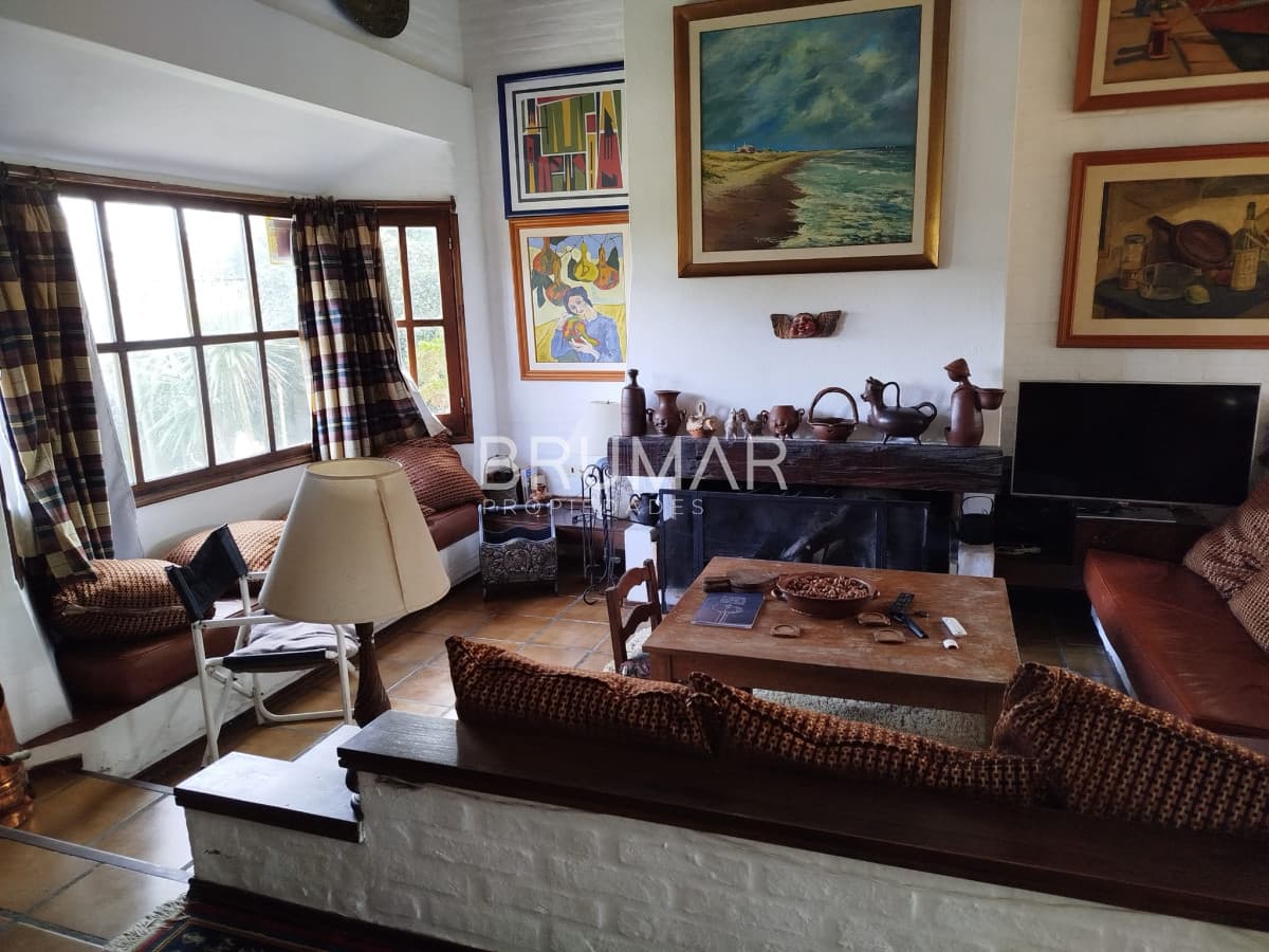 Venta casa mansa 5 dormitorios
