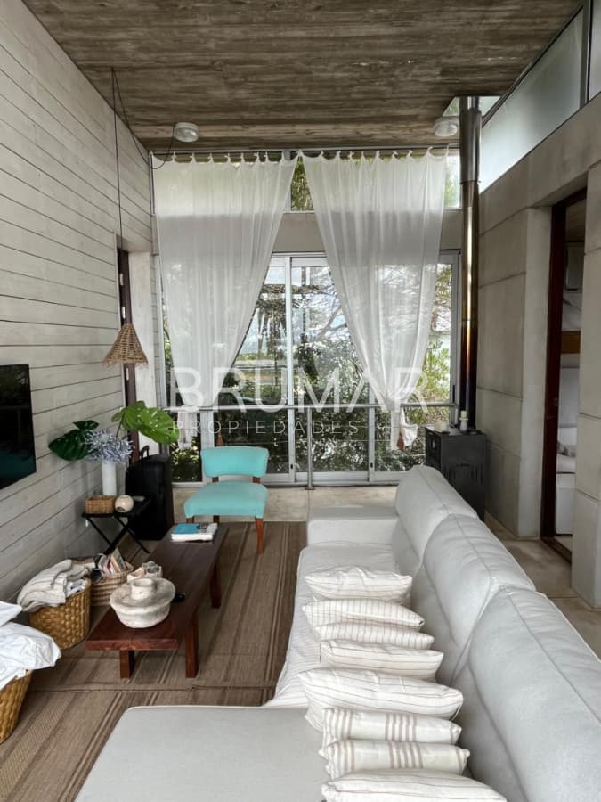 Venta, Casa Primera Línea al Océano.
