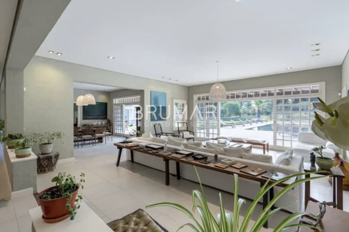 Venta Mansión 9 suites en Beverly Hills