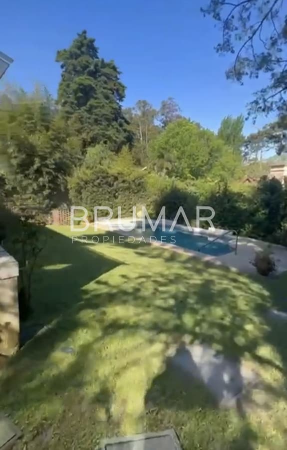 Casa en venta con potencial a zona comercial