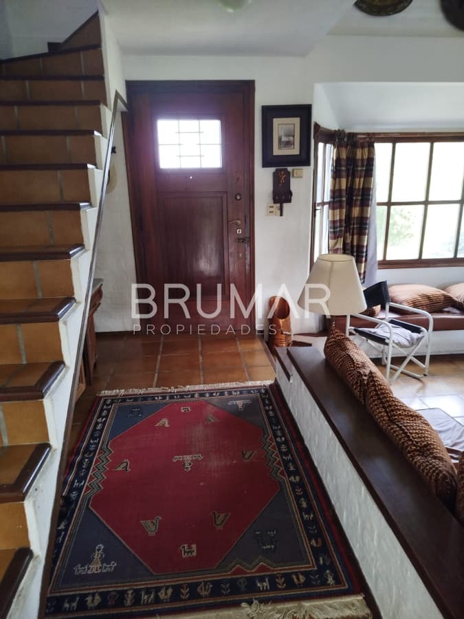 Venta casa mansa 5 dormitorios