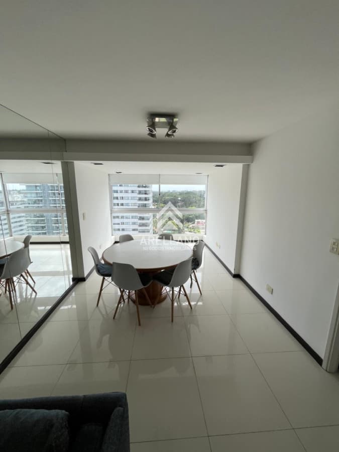 Apartamento ID.5877 - Venta Apartamento Roosevelt 3 dormitorios
