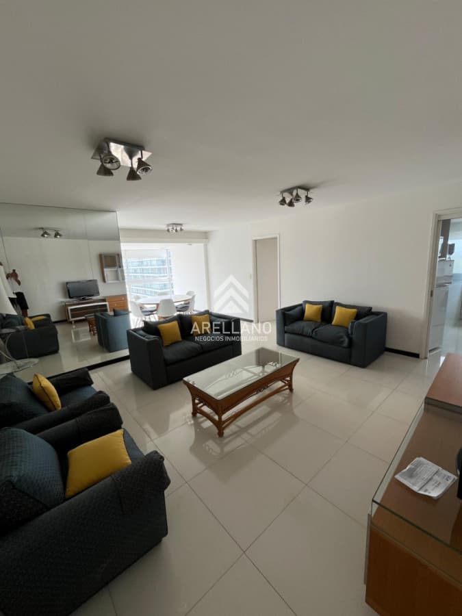 Apartamento ID.5877 - Venta Apartamento Roosevelt 3 dormitorios