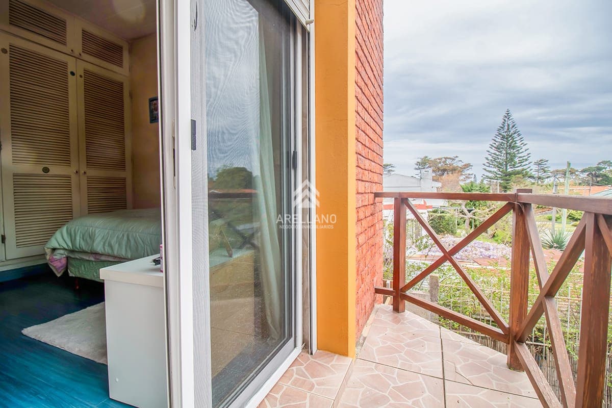 Casa ID.5400 - Venta casa en oportunidad a pasos de playa mansa.