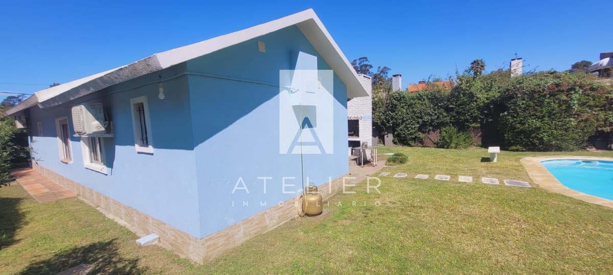 Venta casa 3 dormitorios zona muy tranquila, Pinares, Punta del Este