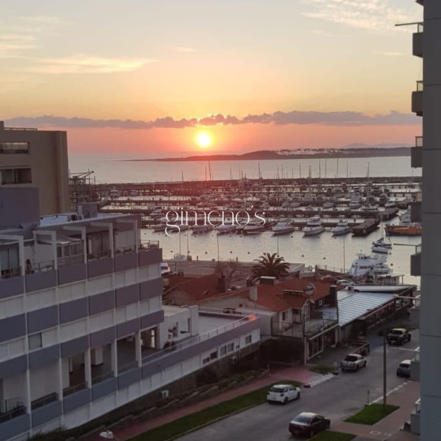Venta Apartamento 2 Dormitorios en Peninsula REMODELA - Punta del Este DO
