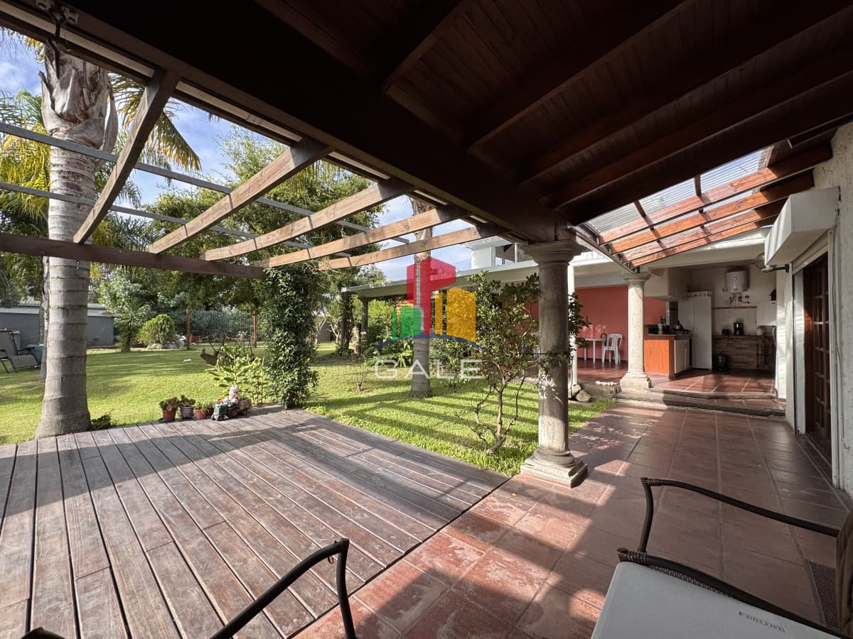 Alquiler anual casa 2 dormitorios   -
